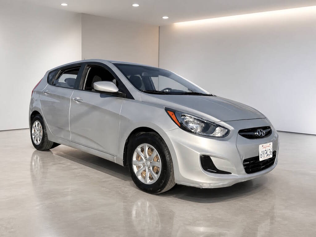 2012 Hyundai Accent GS
