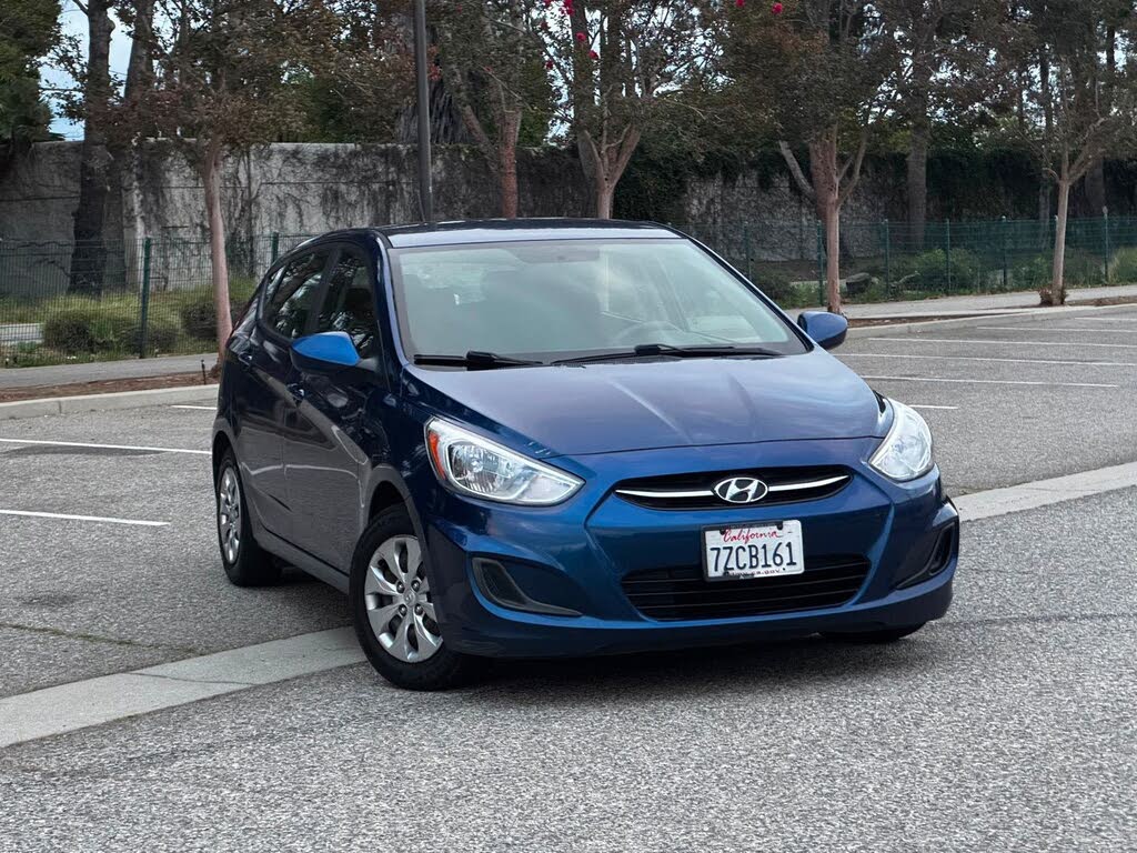2017 Hyundai ACCENT SE