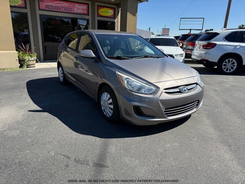 2017 Hyundai Accent SE