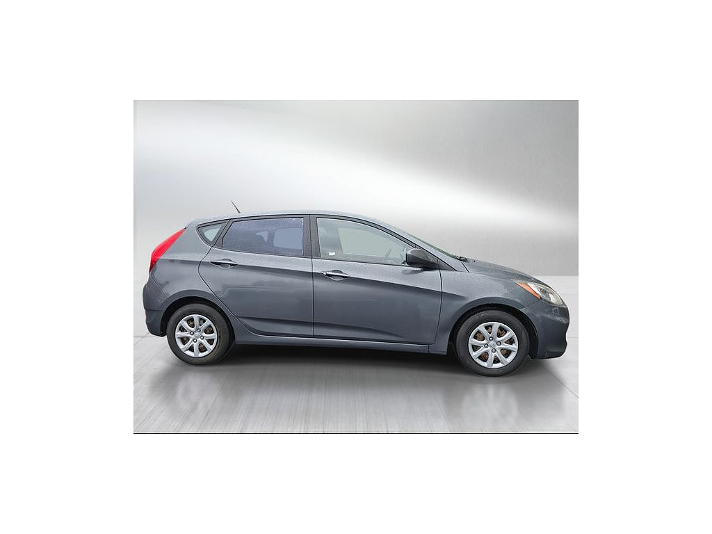 2012 Hyundai Accent GS
