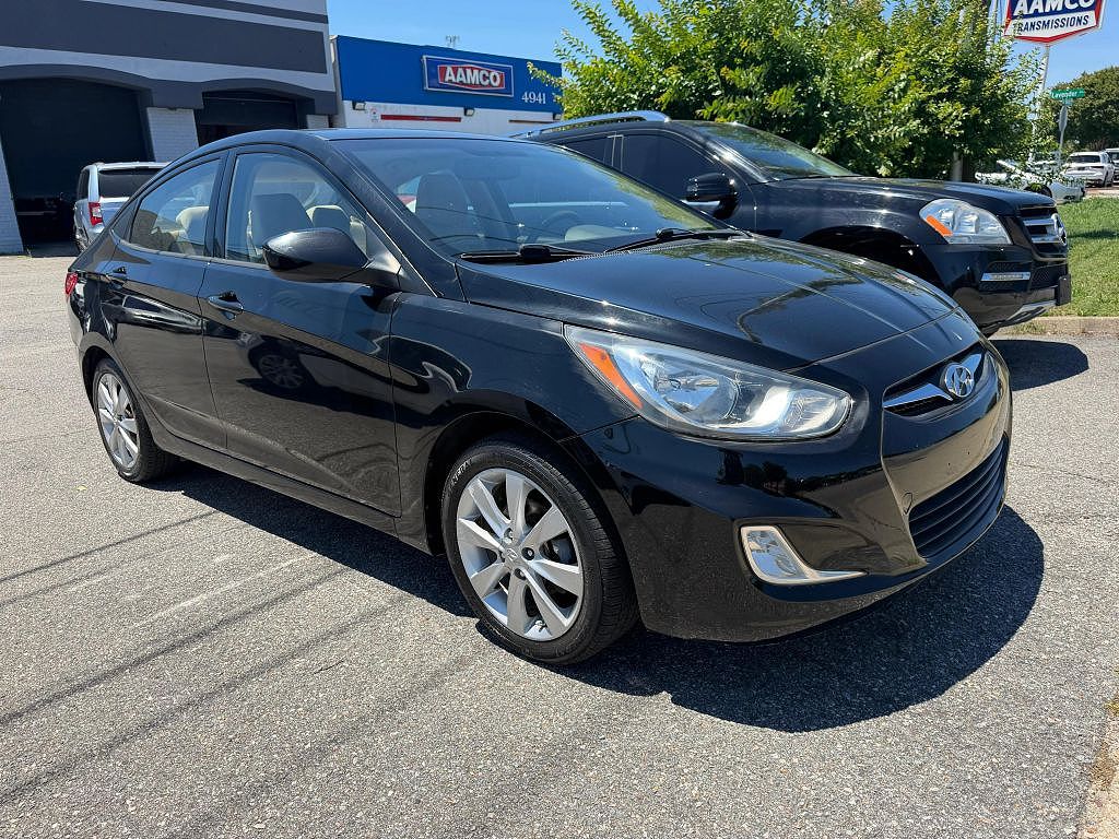 2013 Hyundai Accent GLS