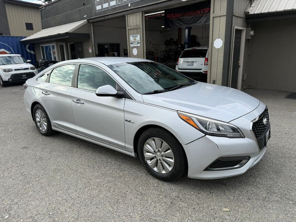2016 Hyundai Sonata Hybrid