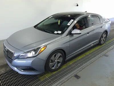 2016 Hyundai Sonata Hybrid Limited w/Blue Pearl Interior