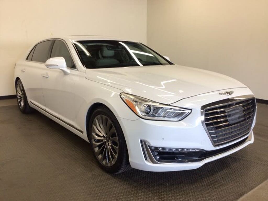2017 Genesis G90 Premium