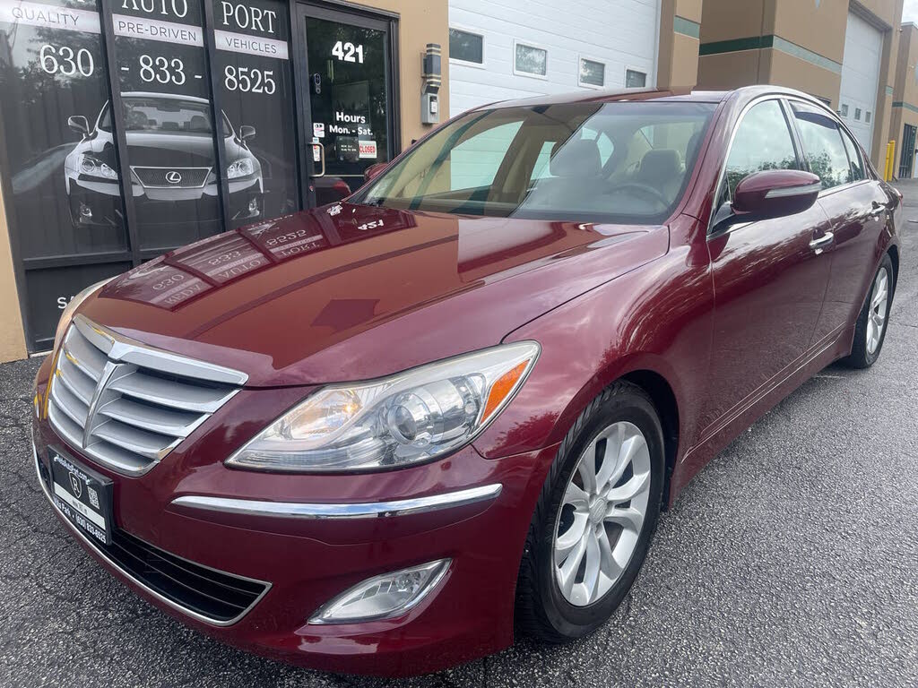 2012 Hyundai Genesis 3.8