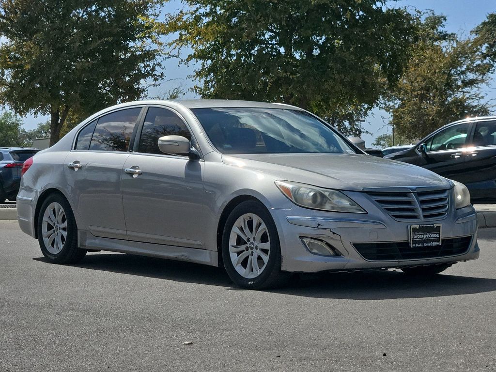 2012 Hyundai Genesis 3.8