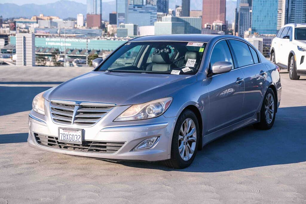 2013 Hyundai Genesis 3.8