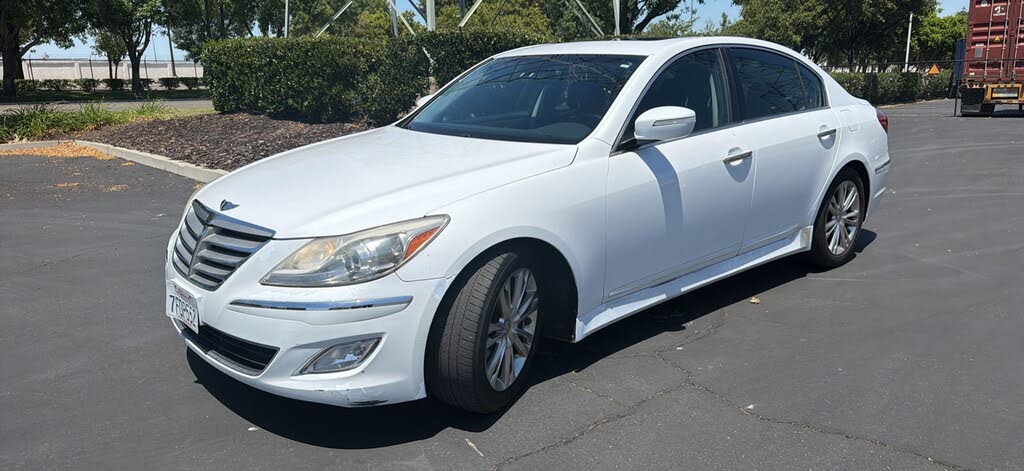 2014 Hyundai Genesis 3.8