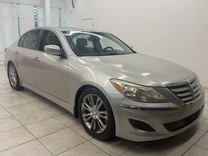2012 Hyundai Genesis 3.8