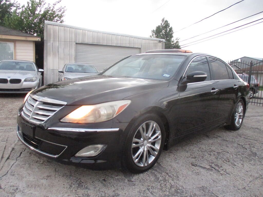 2013 Hyundai Genesis 3.8