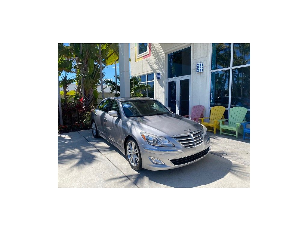 2012 Hyundai Genesis 3.8