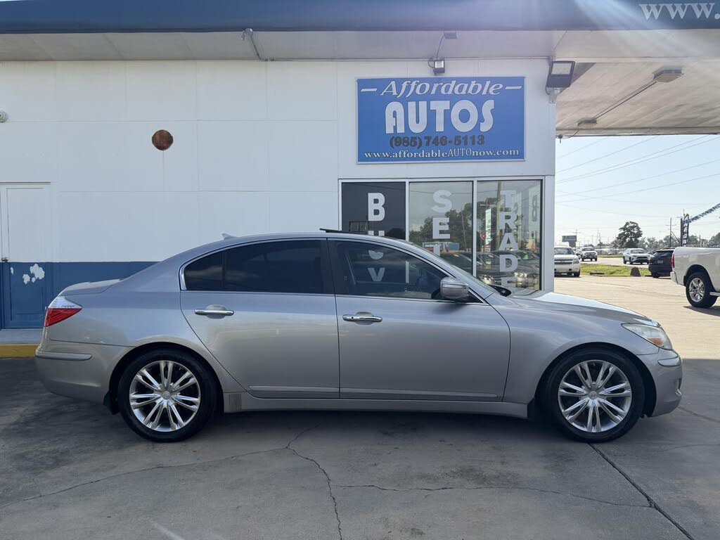 2011 Hyundai Genesis 4.6