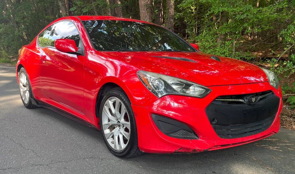 2013 Hyundai Genesis Coupe 2.0T R-Spec