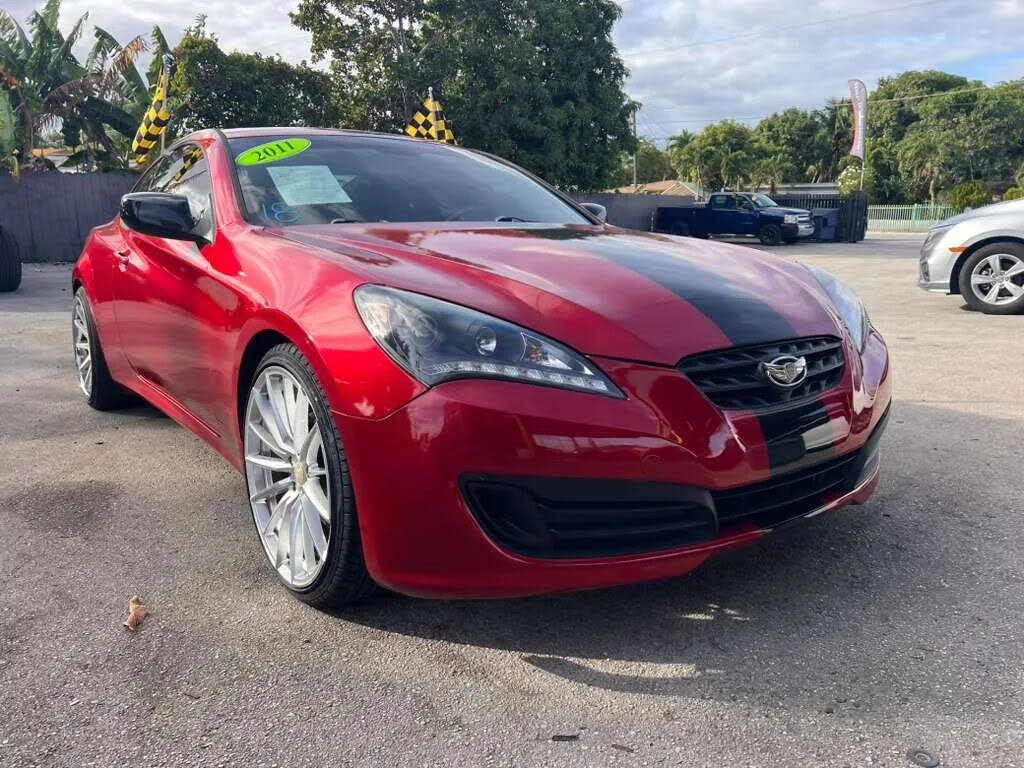 2011 Hyundai Genesis Coupe 2.0T Premium
