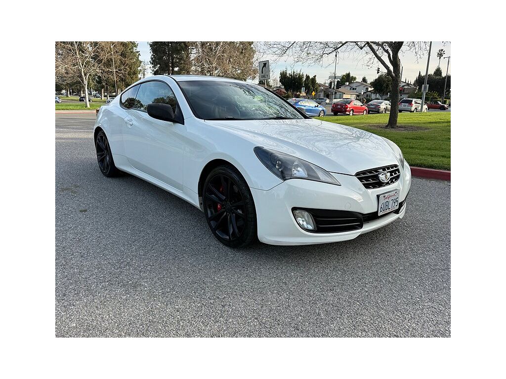 2012 Hyundai Genesis 2.0T