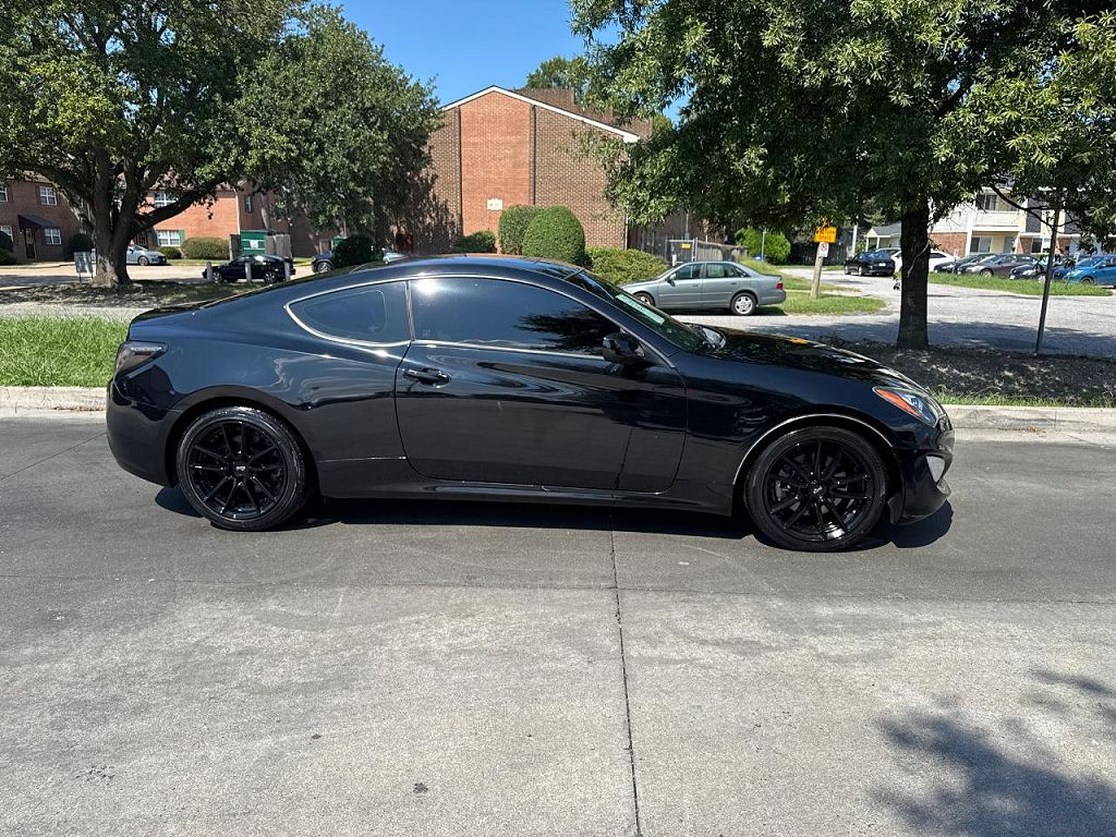 2014 Hyundai Genesis 2.0T