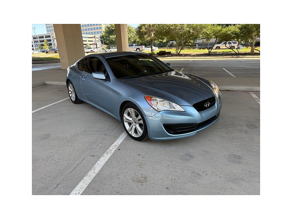 2010 Hyundai Genesis Coupe 2.0T