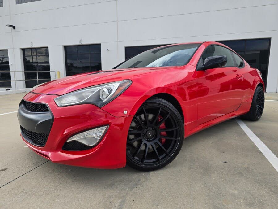 2014 Hyundai Genesis 2.0T Premium