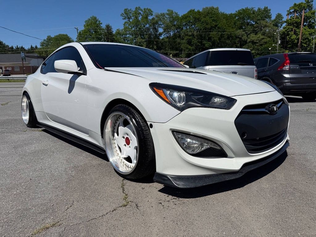 2013 Hyundai Genesis 2.0T