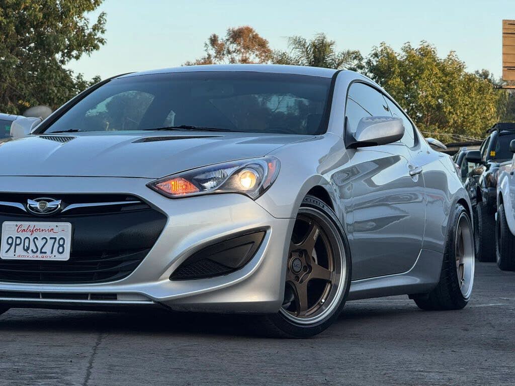 2013 Hyundai Genesis 2.0T