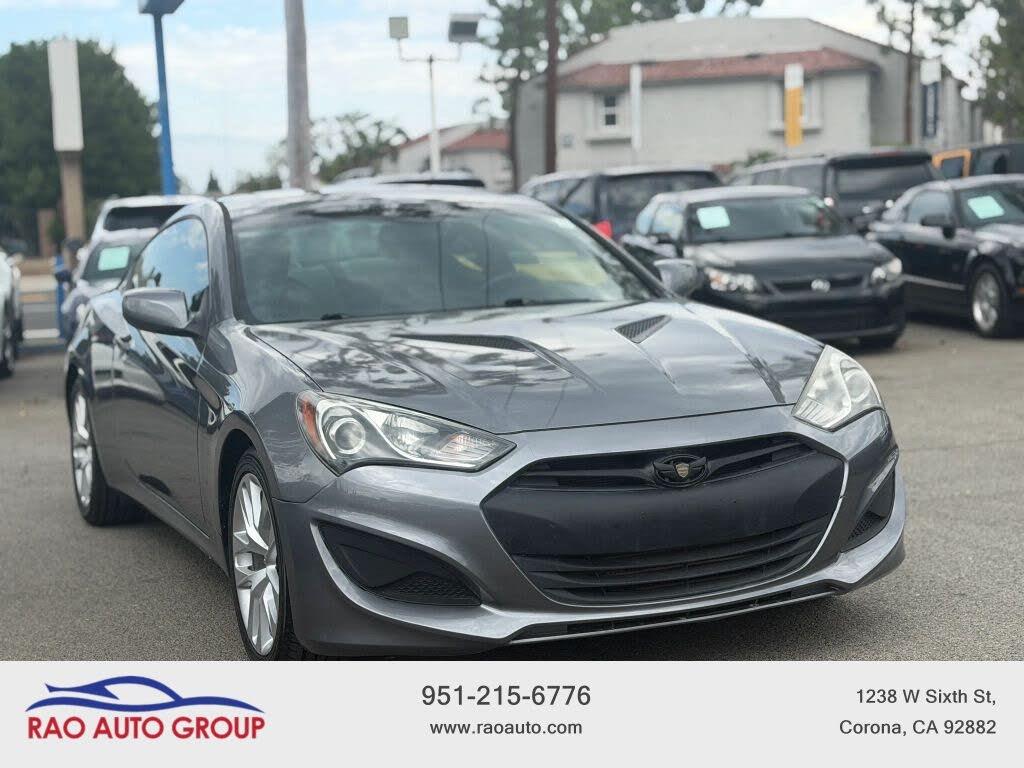 2013 Hyundai Genesis Coupe 2.0T Premium