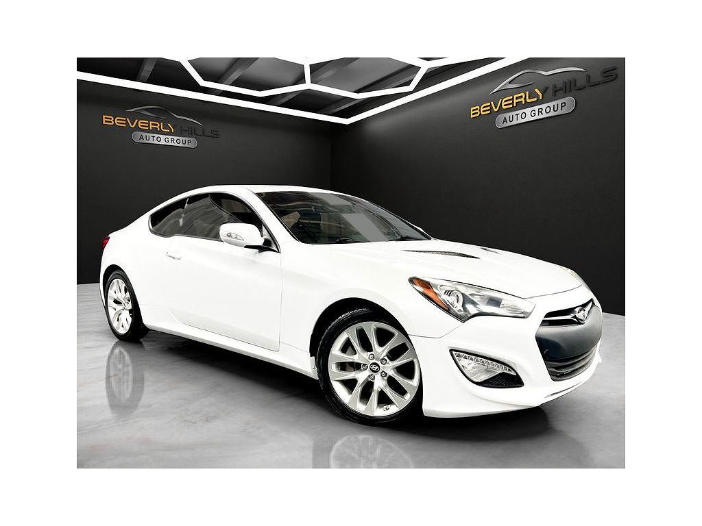 2016 Hyundai Genesis 3.8