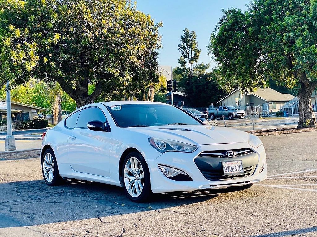2016 Hyundai Genesis 3.8