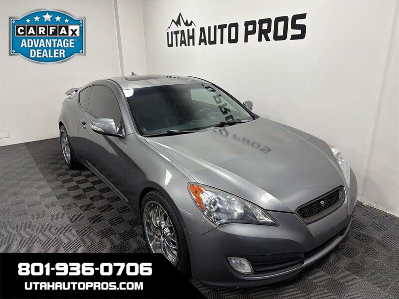 2010 Hyundai Genesis Coupe 3.8 Track