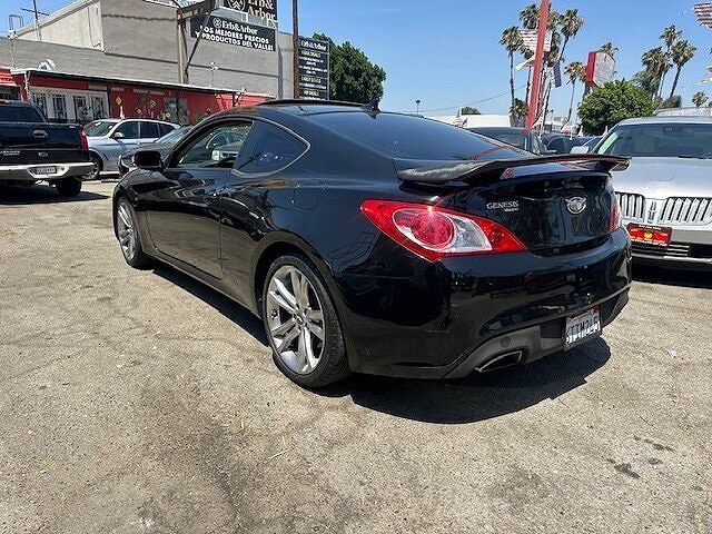 2012 Hyundai Genesis Coupe 3.8 R-Spec