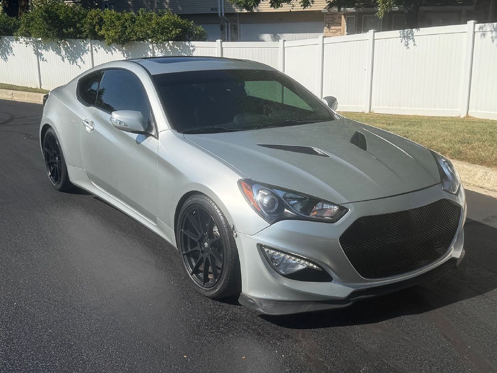2013 Hyundai Genesis 3.8 R-Spec