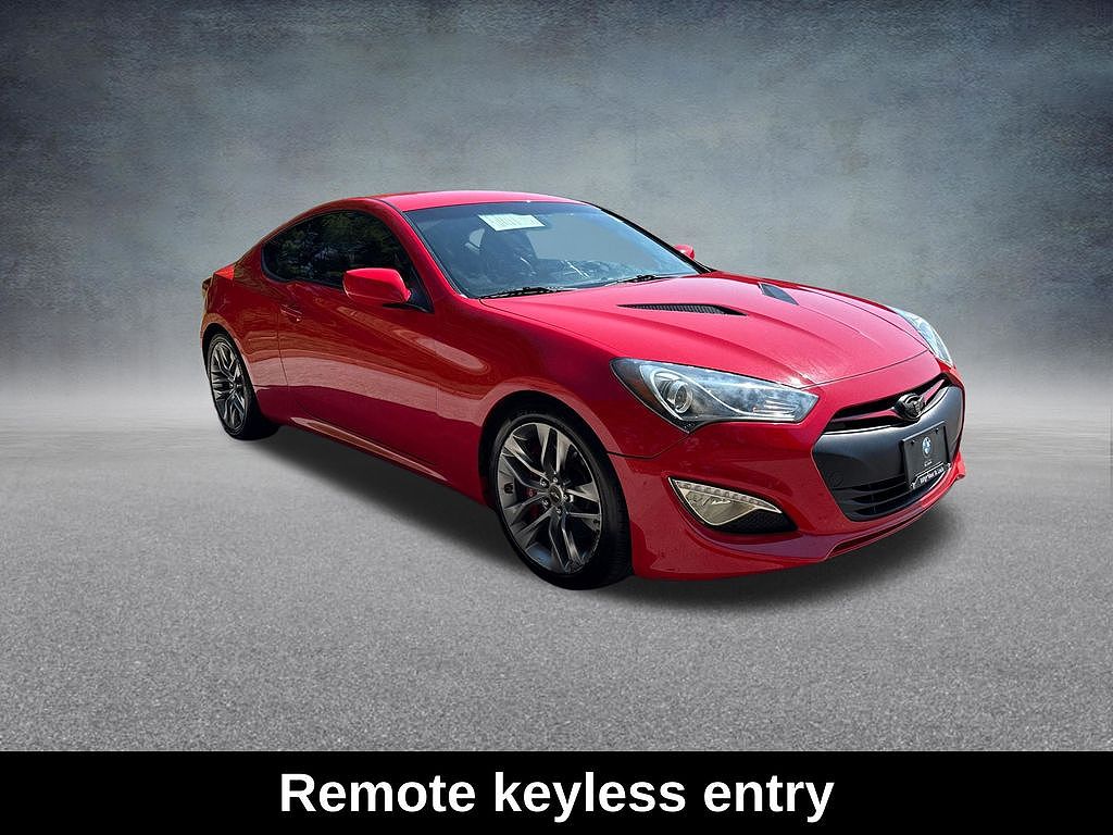 2013 Hyundai Genesis 3.8 Grand Touring