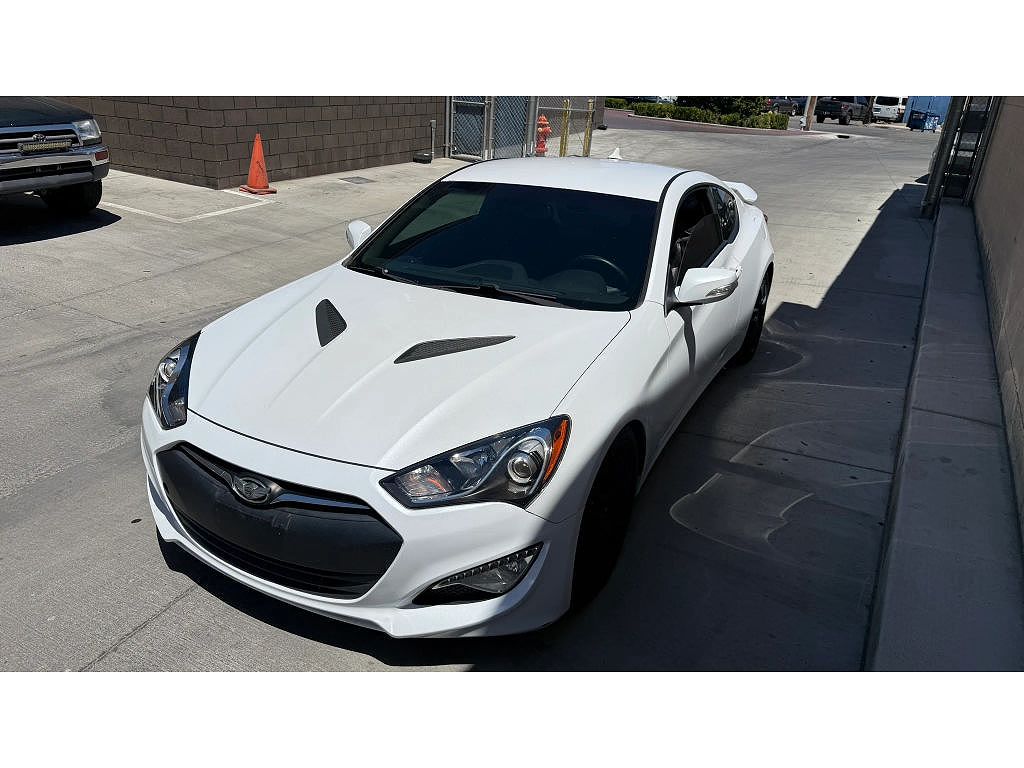 2016 Hyundai Genesis 3.8 Ultimate