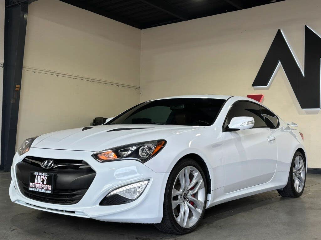 2016 Hyundai Genesis Coupe 3.8