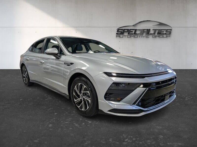 2026 Hyundai Sonata Blue Hybrid