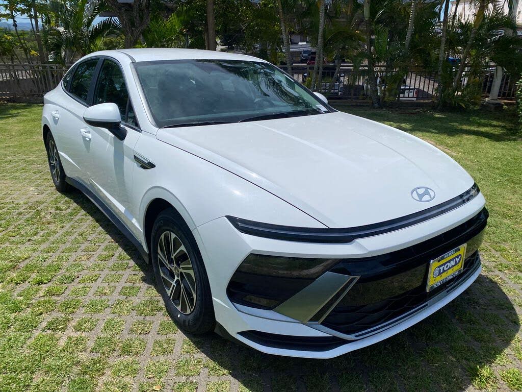 2026 Hyundai Sonata Blue Hybrid