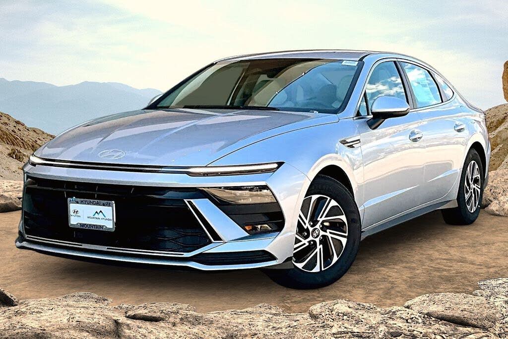 2026 Hyundai Sonata Blue Hybrid