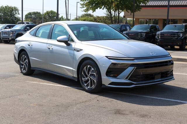 2026 Hyundai Sonata Blue Hybrid