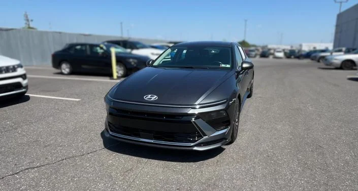 2025 Hyundai Sonata Hybrid SEL Hybrid