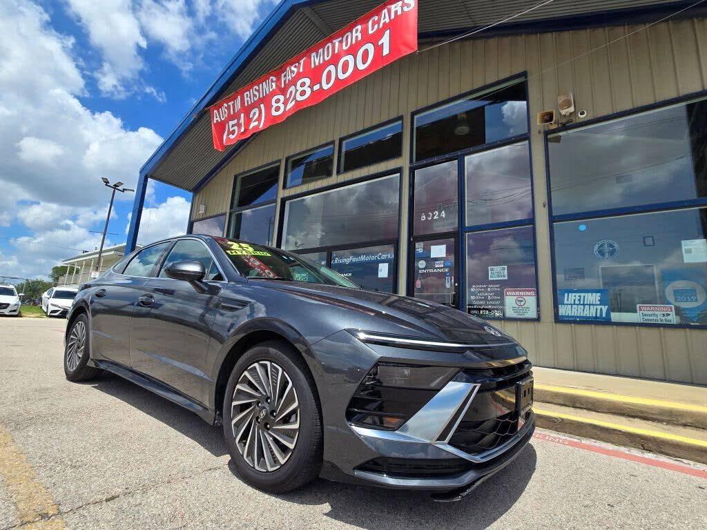 2025 Hyundai Sonata SEL Hybrid