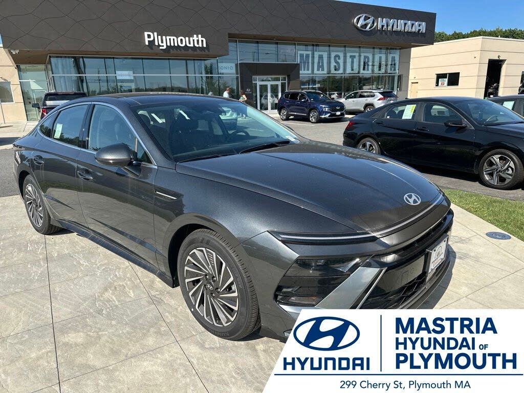 2026 Hyundai Sonata SEL Hybrid