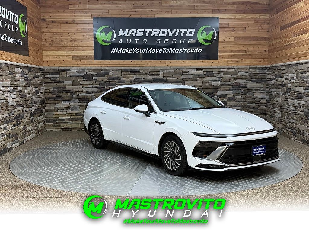 2025 Hyundai Sonata SEL Hybrid