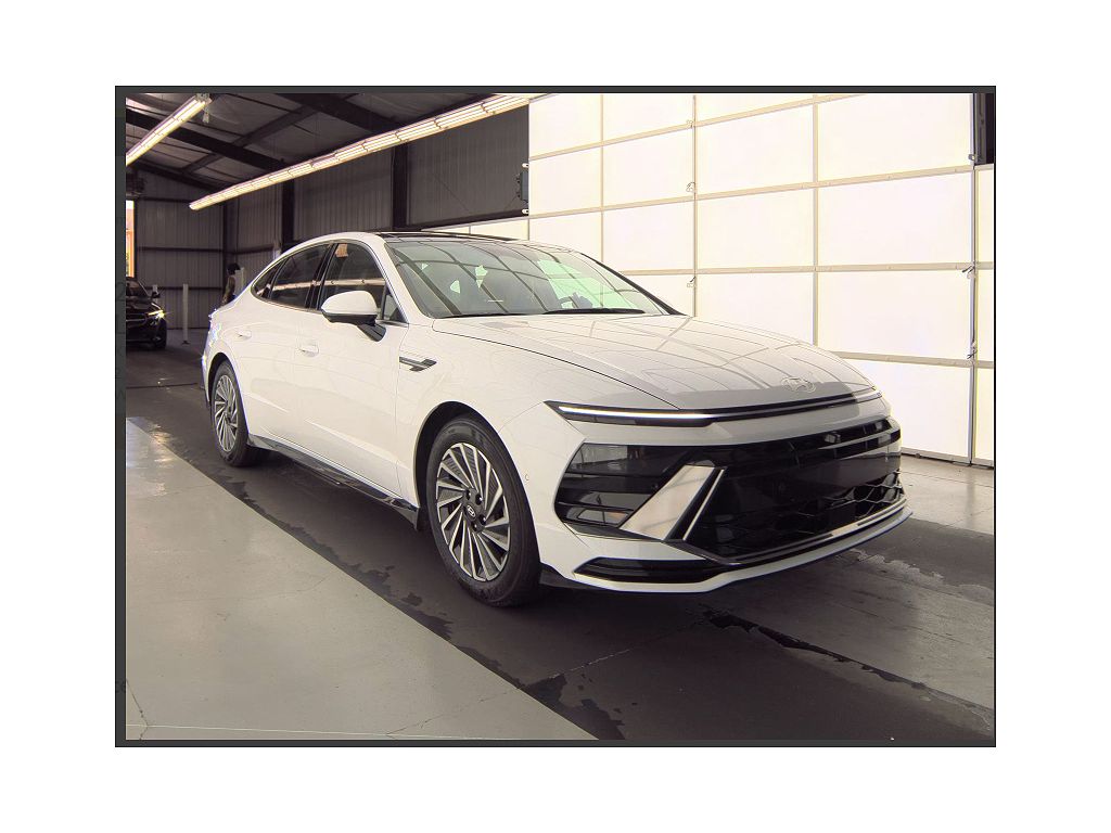 2025 Hyundai Sonata Limited Hybrid
