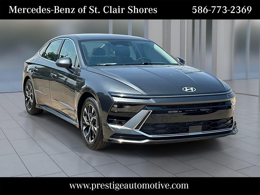2025 Hyundai SONATA SEL FWD