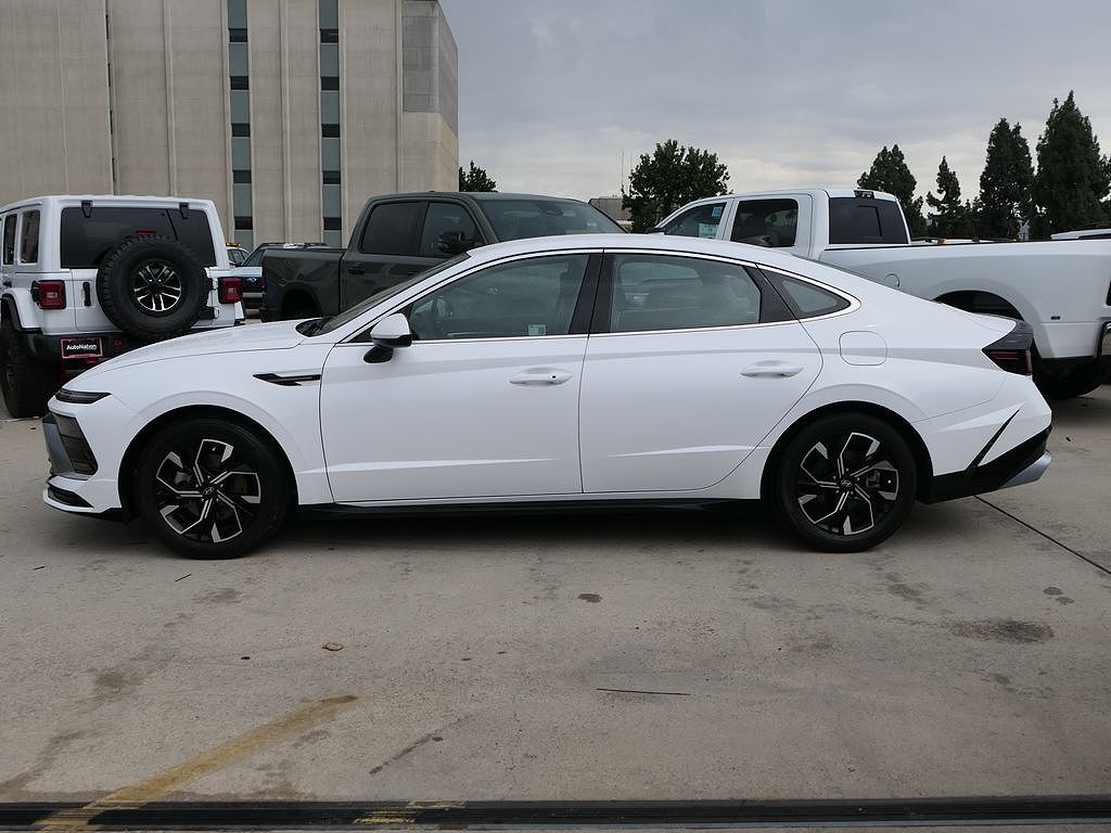2025 Hyundai Sonata SEL