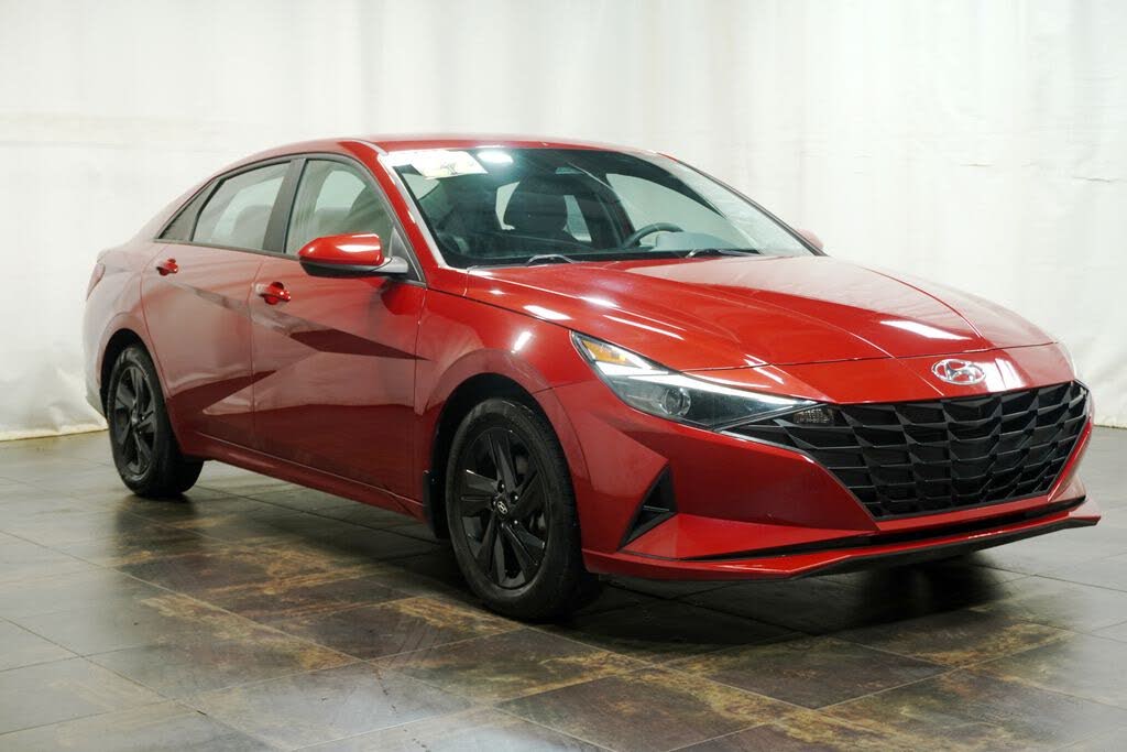 2022 Hyundai Elantra SEL