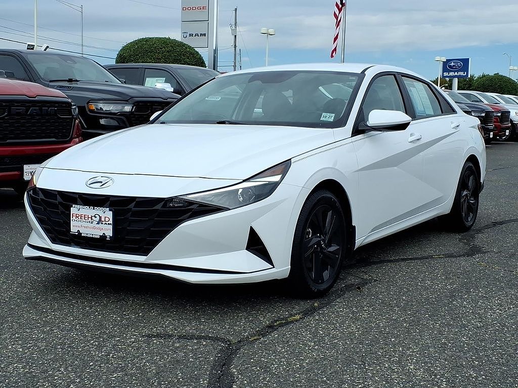 2023 Hyundai Elantra Hybrid Blue