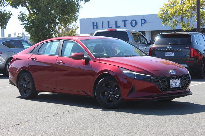 2023 Hyundai Elantra Blue