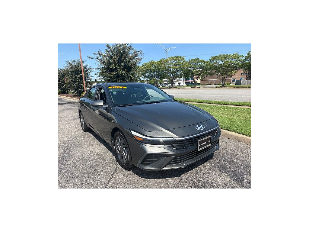 2024 Hyundai Elantra SEL