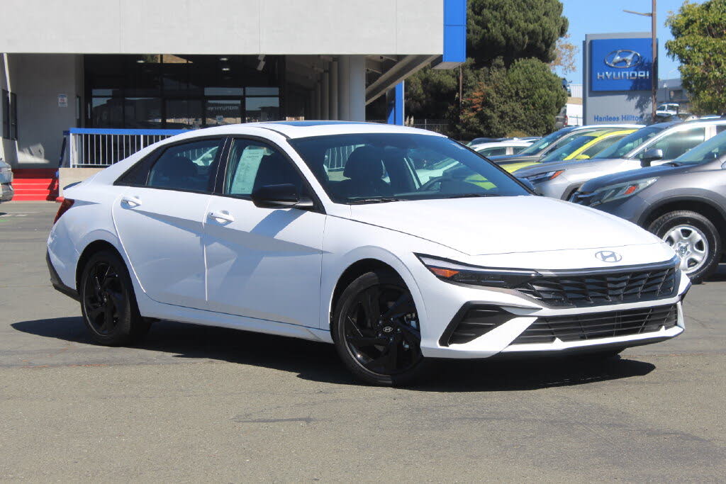 2026 Hyundai Elantra SEL Sport Plus