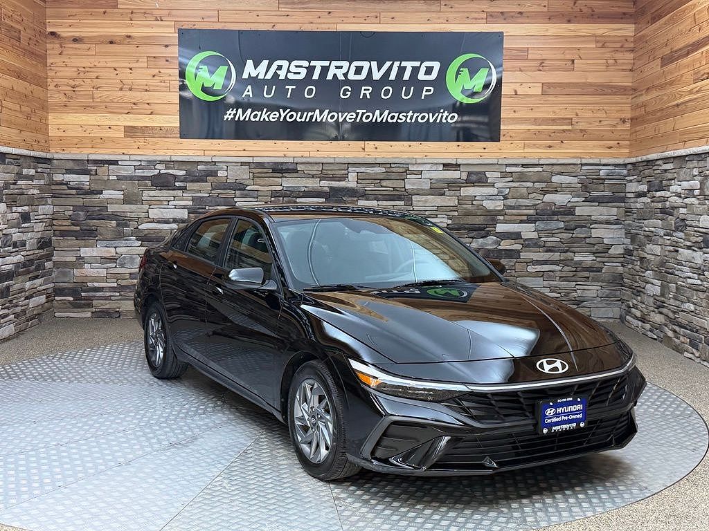 2024 Hyundai Elantra SEL